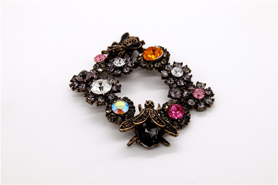 Antique Bronze Rhinestone Shoe Clips Zinc Alloy / Iron / Copper Material