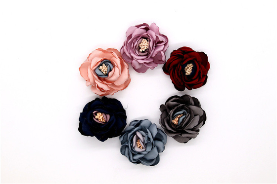 Hand Sintered Edge Flower /girl flower made of satin ribbons/Hand-simulated flower Various colors Fabric, wool