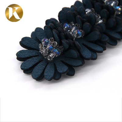 Handicrafts Chrysanthemum Crystal Shoe Buckles With SGS Certification