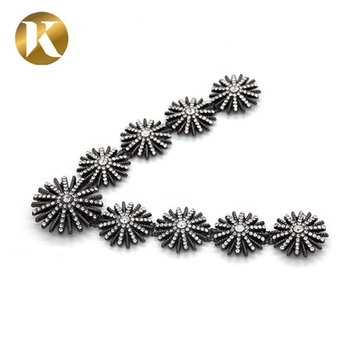 Custom V Shape Decorative Shoe Clips 110mm*95mm Zinc Alloy Material