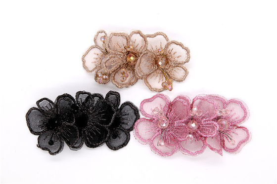 Fashion Style Wedding Shoe Decorations 80*80mm With Hanging Plating